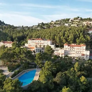 Appartement 4 Personnes Copropriete Pas Frais De Menage, Hyères